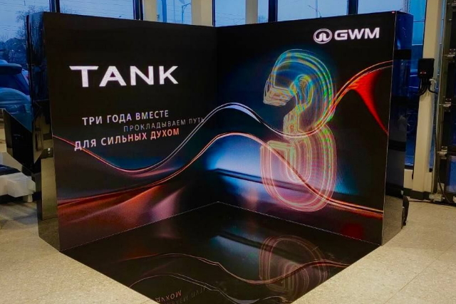 Каждый аттракцион сопровождается техническим специалистом